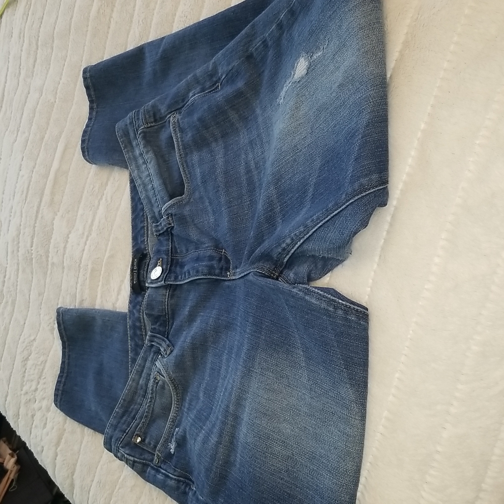 White House Black Market  girlfriend jeans SZ 10